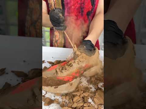 🔥Cleaning Mud Off Adidas Adizero Adios Pro 4 – Crazy Before & After! 👟💦 #shorts #adiospro4
