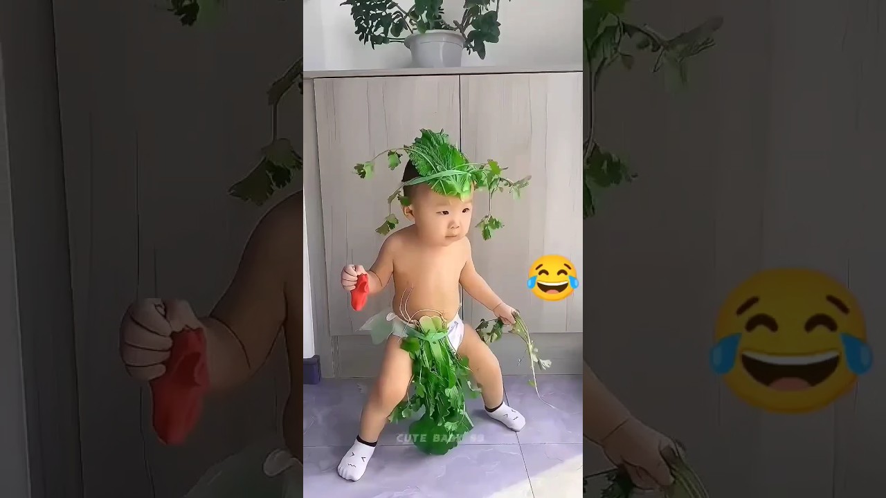 Adorable Baby's Viral Dance 😂