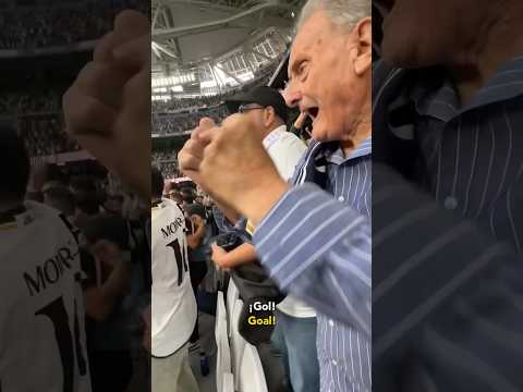 💜 An UNFORGETTABLE gift from granddaughter to grandad! #Madridistas