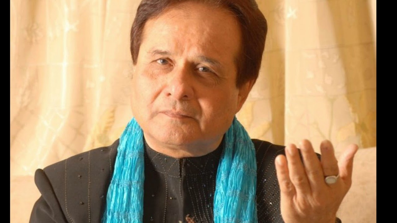 Kal Bhi Mann Akela Tha, Aaj Bhi Akela Hai – Heartfelt Song by Manhar Udhas 🎶