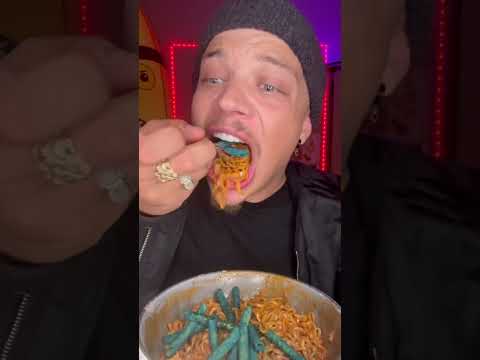 Quattro Cheesy Spicy Buldak Noodles