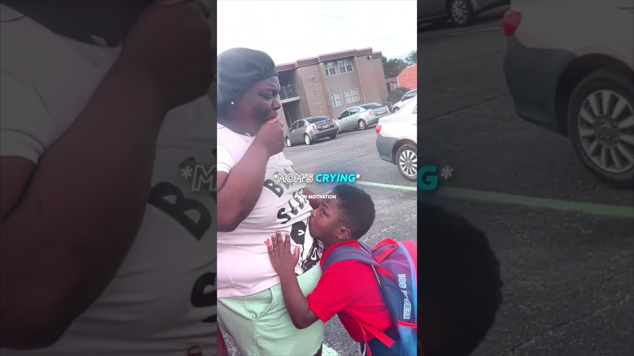 Stranger's Kindness at the Bus Stop 🥹