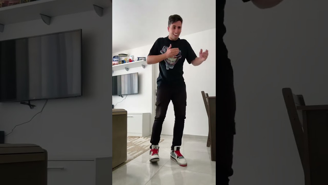 Watch the Hilarious Robot Dance! 🤖😂