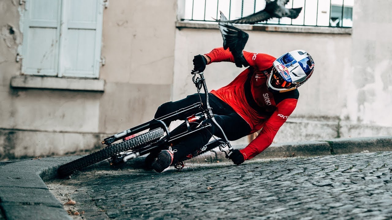 Urban Freeride Lives Again! Fabio Wibmer’s Epic Ride from Lyon to Paris 🚴♂️
