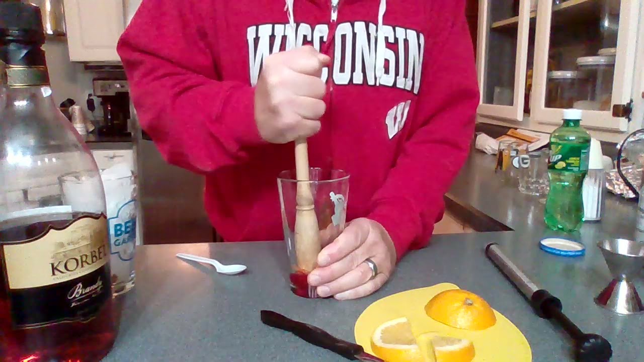 Master the Classic Brandy Old Fashioned 🍹: Easy Step-by-Step Recipe