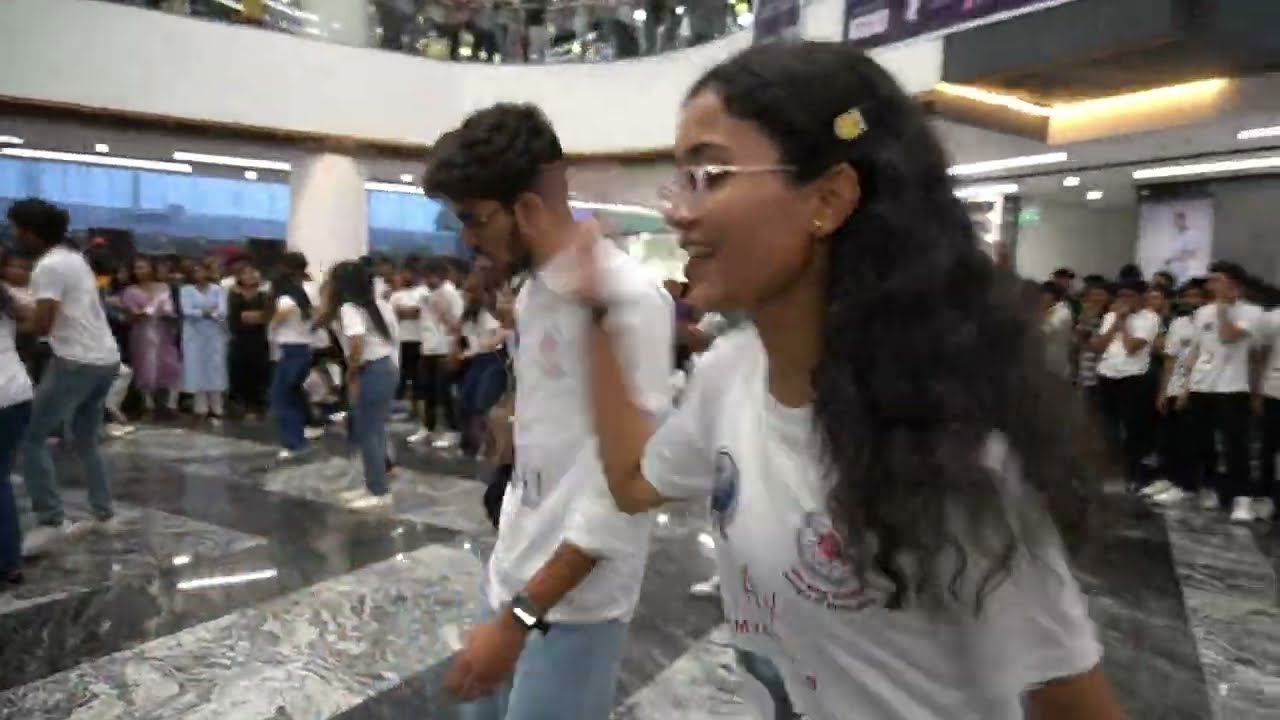 JNTUH FLASHMOB 2025 || QUEST 2025 || FEST 2025 || CSE DEPARTMENT || JNTUH DANCE || JNTU HYDERABAD