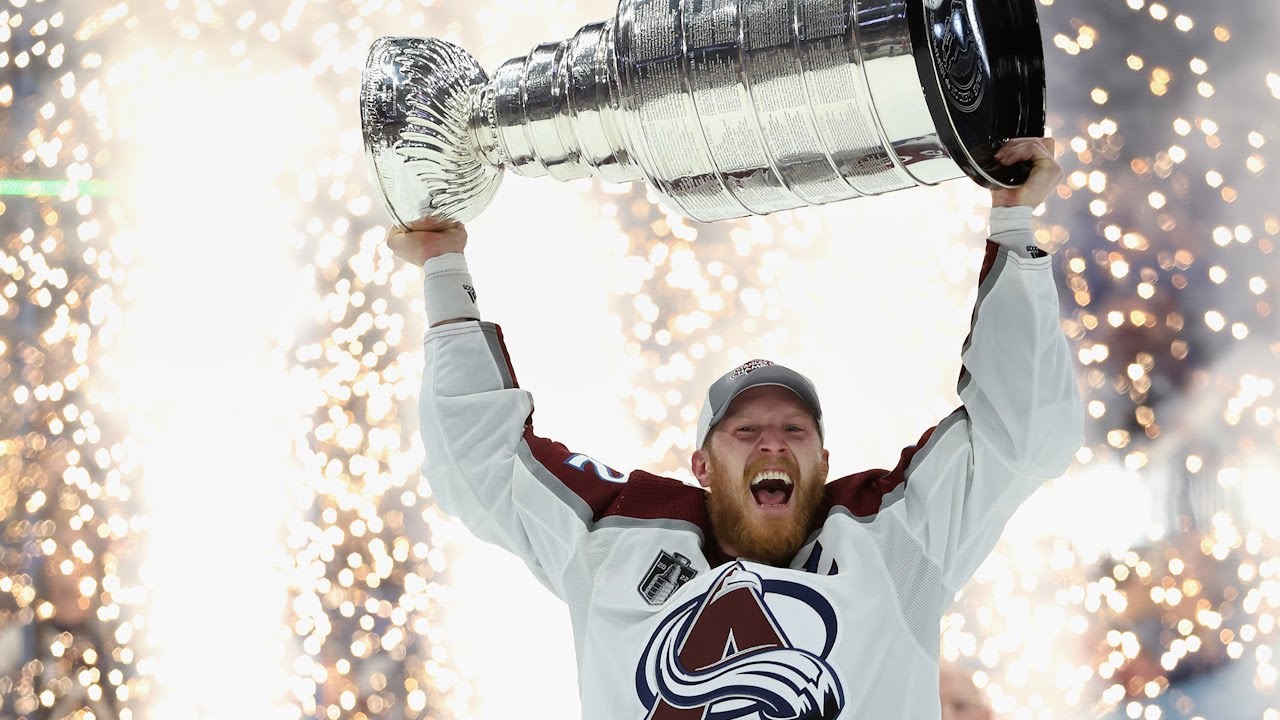 Colorado Avalanche's 2022 Stanley Cup Triumph 🏆