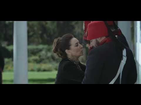 تاج الحاضرة│الحرس يمنع مرت الباي من دخول القصر