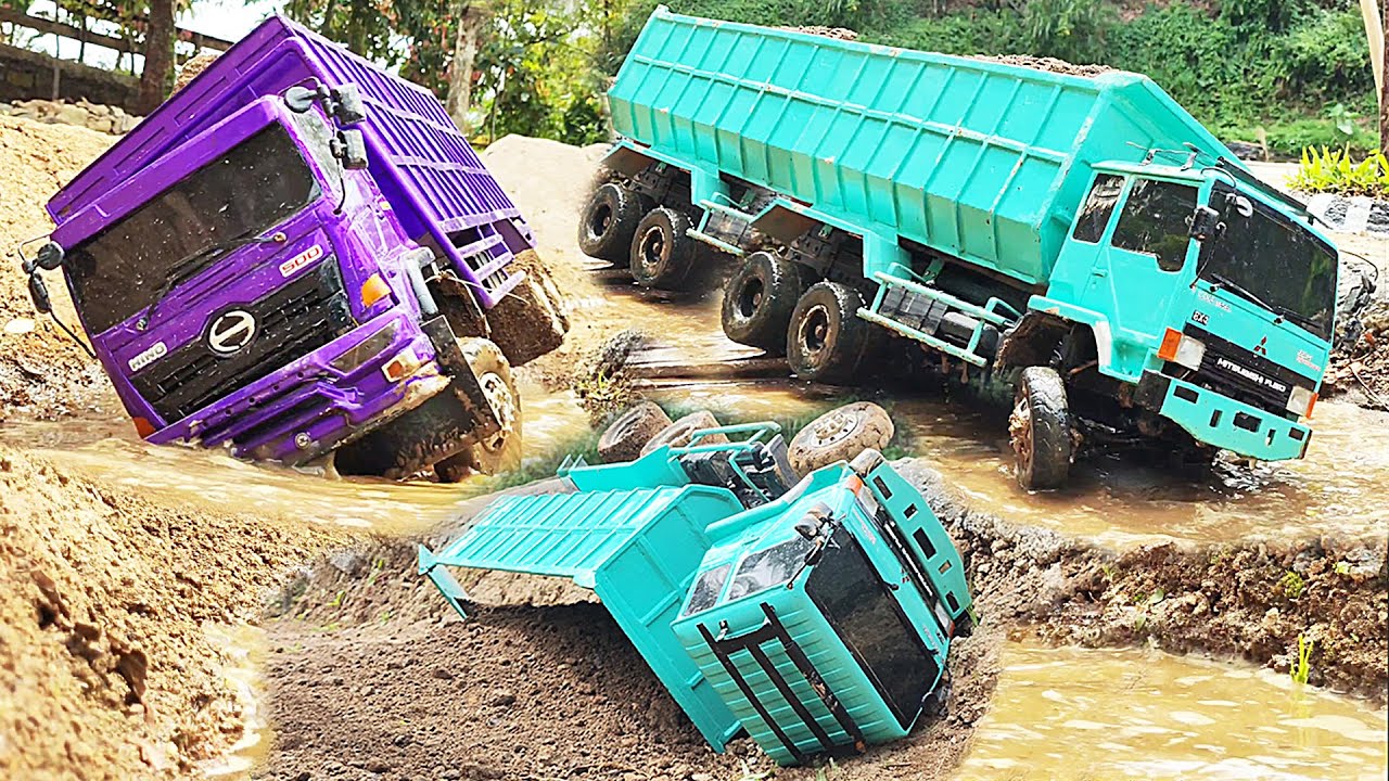 Truk Oleng Fuso 220Ps & Hino 500 Terguling di Jalan π§