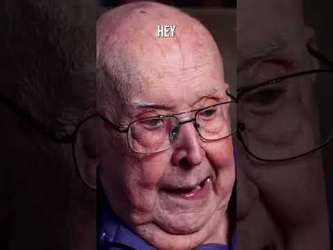 D-Day Vet Shares Unforgettable Cigarette Moment on Omaha Beach ๐บ๐ธ