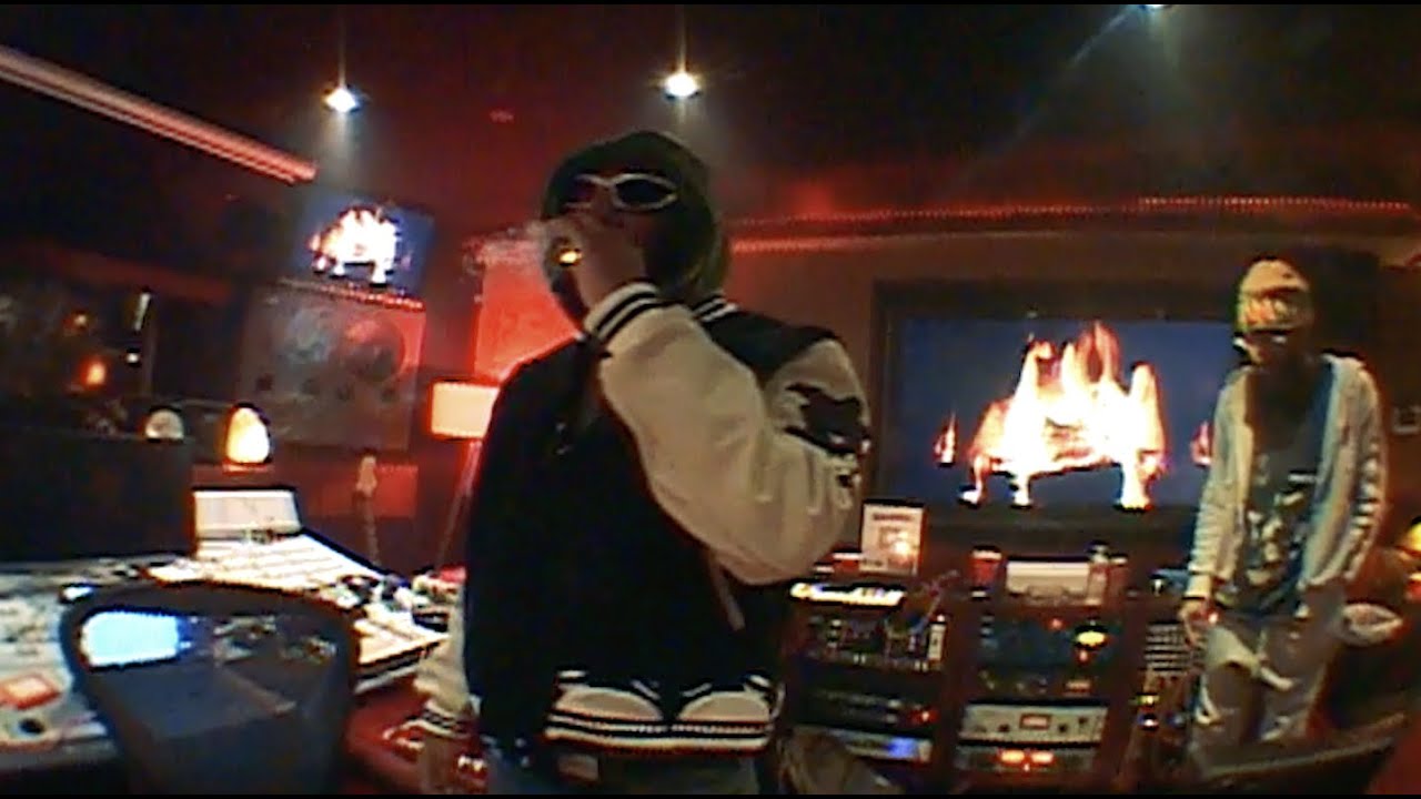 Brent Faiyaz & Coco Jones - Moment of Your Life (Lyric Video)