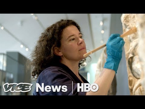 Hunters for Climate Change & Whitewashing History: VICE News Tonight Full Episode (HBO)