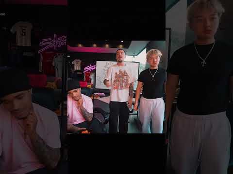 Jason Steals Maxβs Food π #jasontheween #plaqueboymax #faze #fazeclan #jasontheweenclips #shorts