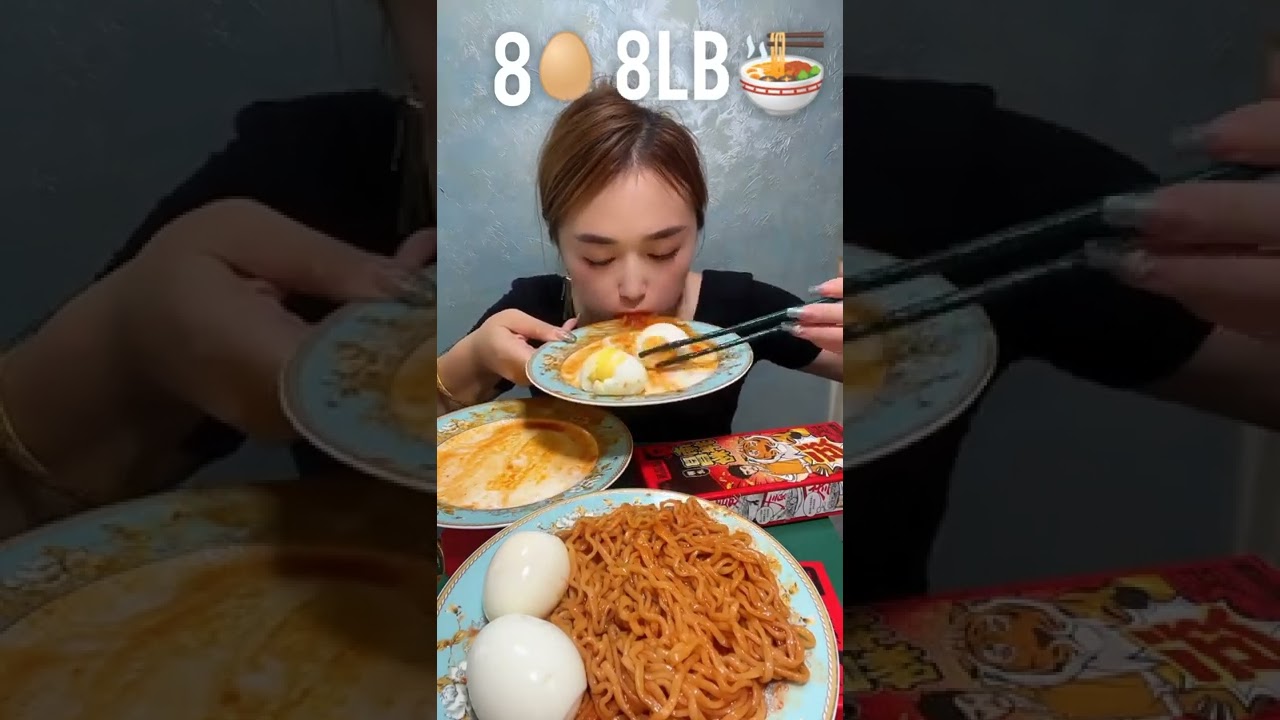 Epic Eating Challenge: 8 Eggs & 8lb Noodles 🍜