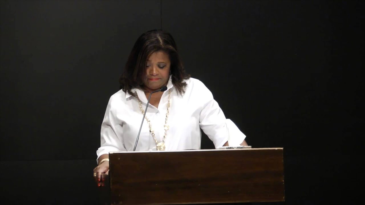 Lisa Owen Reflects on Her Mother’s Last Recognition 📝