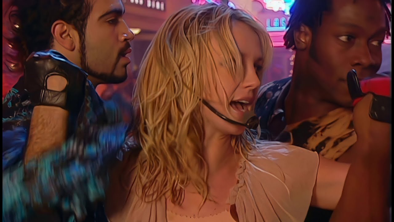 Britney Spears - Overprotected (Euro Disney 2002) [AI UHD 4K]