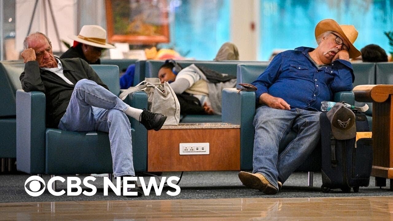 US Airports in Chaos: Flight Delays Spike Amid Government Shutdown ✈️
