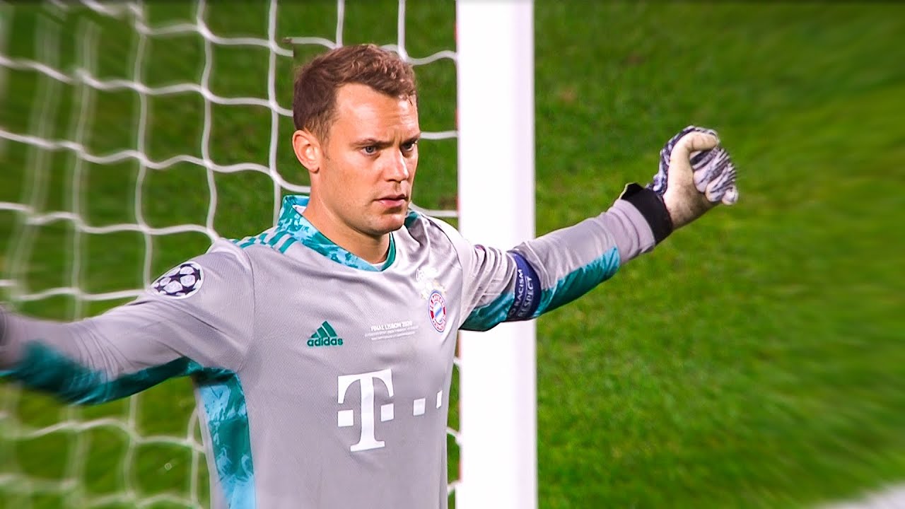 Legendary Football Goalkeeper Saves ⚽