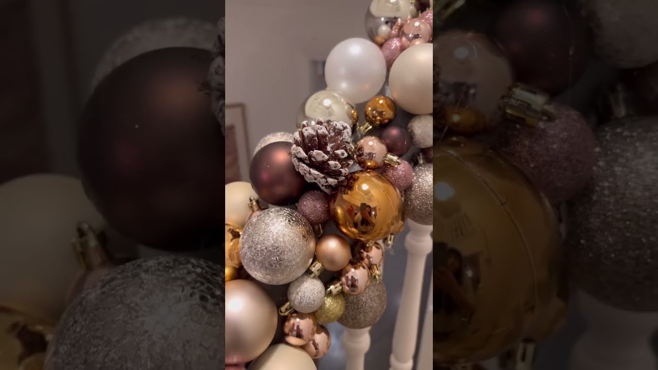 Easy DIY Christmas Decorations! #shorts #christmas #homedecor #christmasdecorations