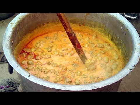हलवाई कड़ी पकोड़ा | मसालेदार कढ़ी बनाने की विधि | Halwai Kadhi Pakora Recipe | Indian Kadhi Pakora