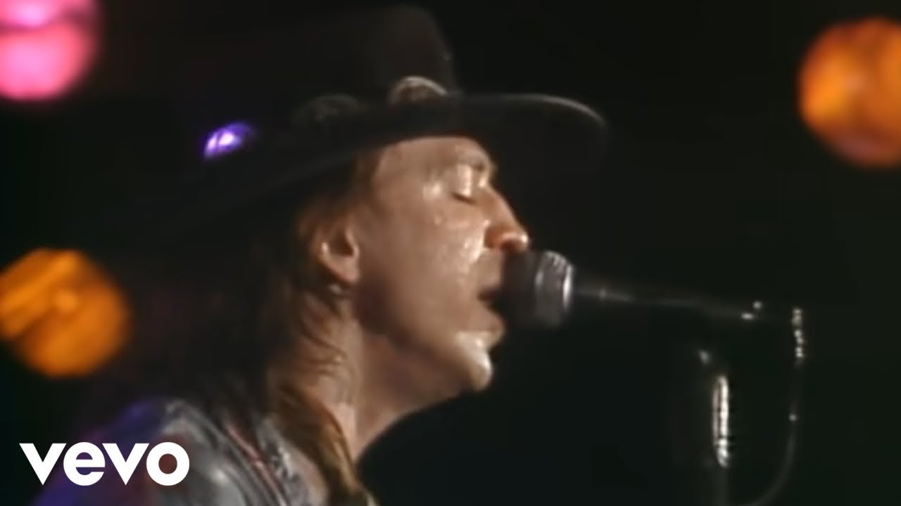 Stevie Ray Vaughan - Texas Flood (Live at El Mocambo)