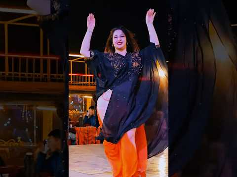 Dubai Desert Safari Belly Dance #desertadventures #bellydancer #bellydance #dance #desert #shorts