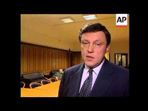 Primakov Celebrates Art Theatre Anniversary 🎭