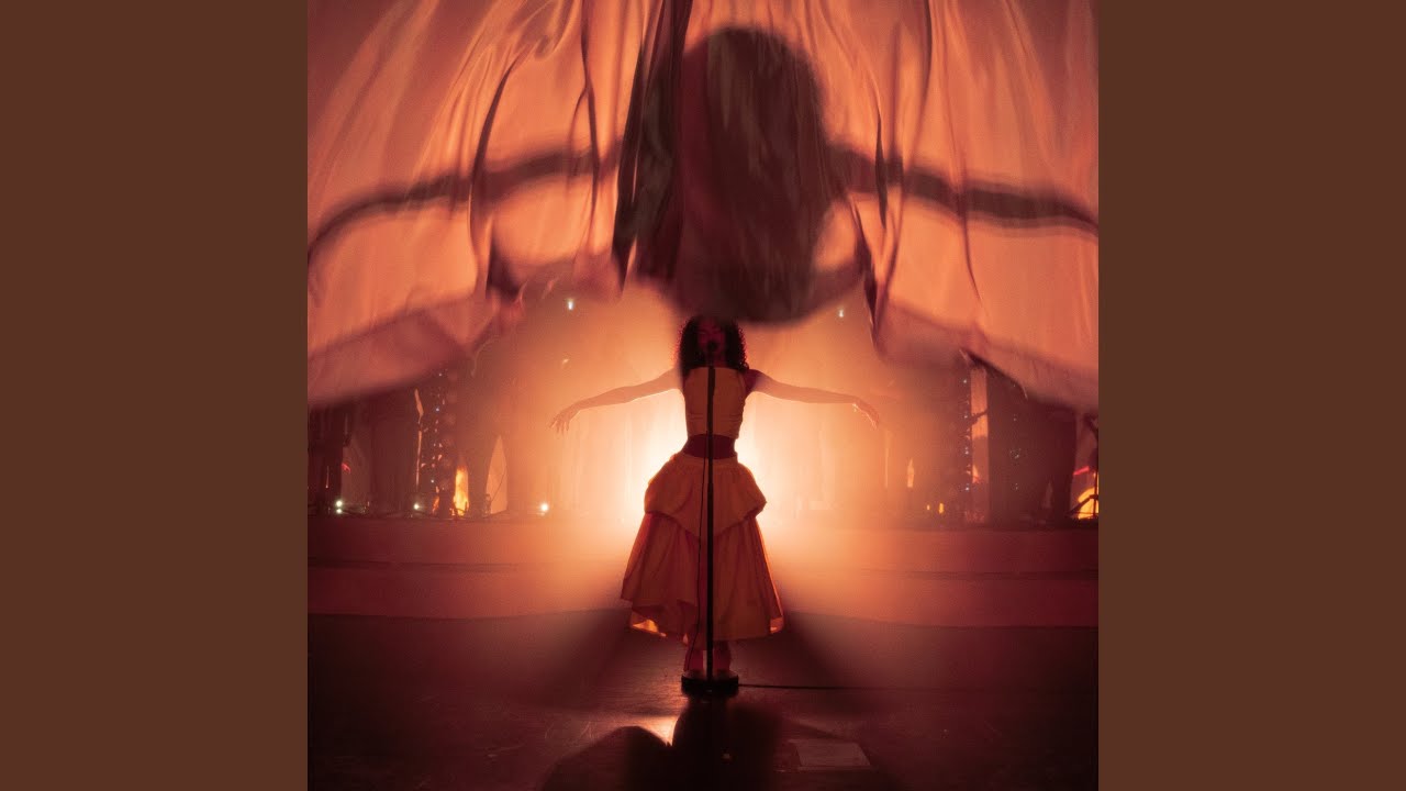 Olivia Dean Performs 'The Hardest Part' Live 🎤