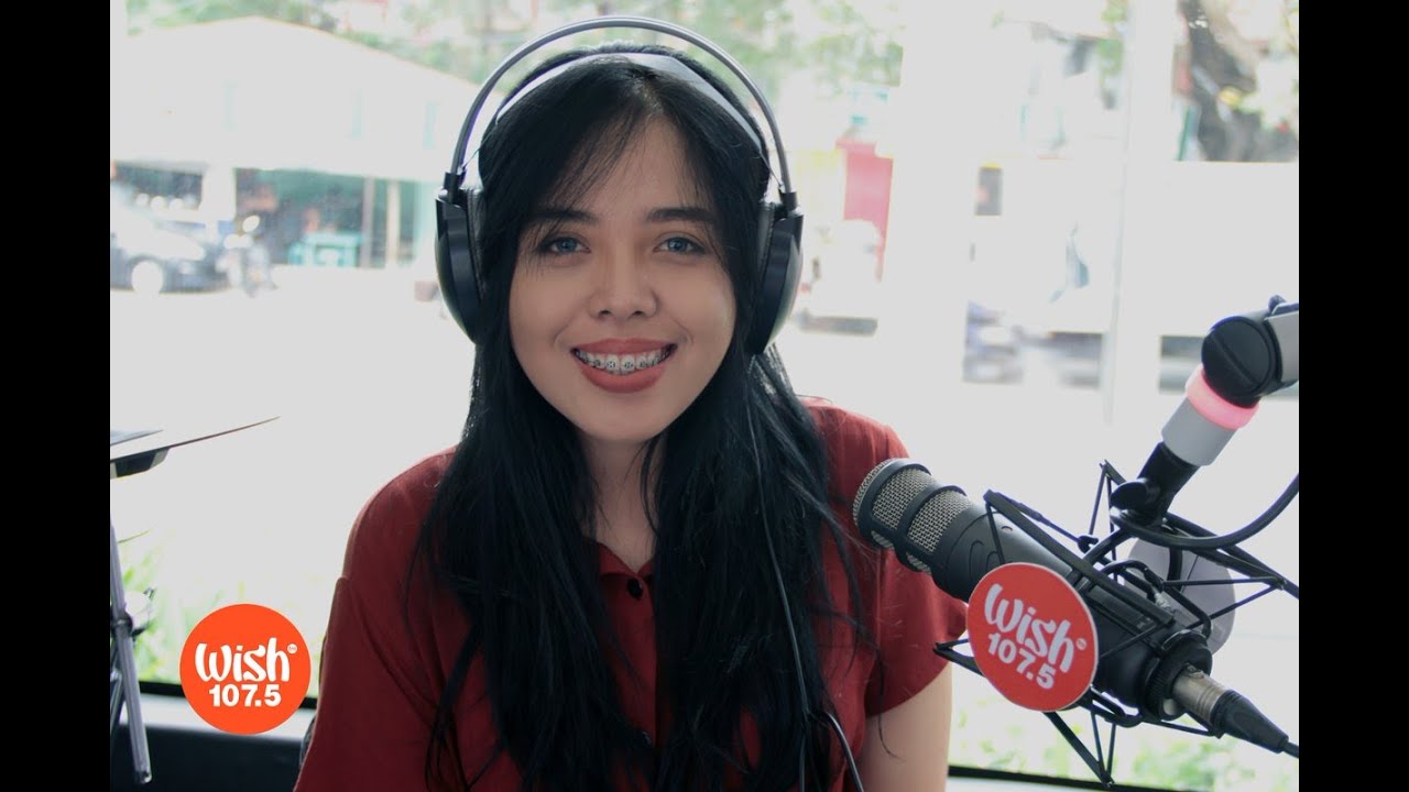 Kath Loria Performs 'Starting Over Again' on Wish 107.5 🎶