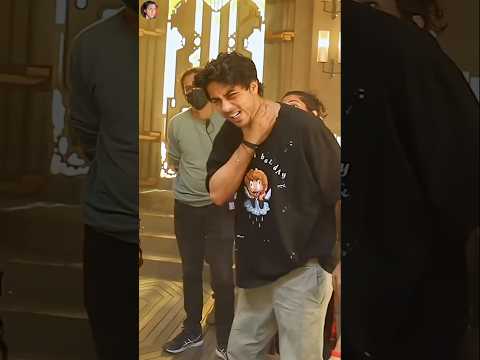 Aryan Khan with all team of The Bads Of Bollywood#aryankhan#badsofbollywood#bts#aryankhansmile