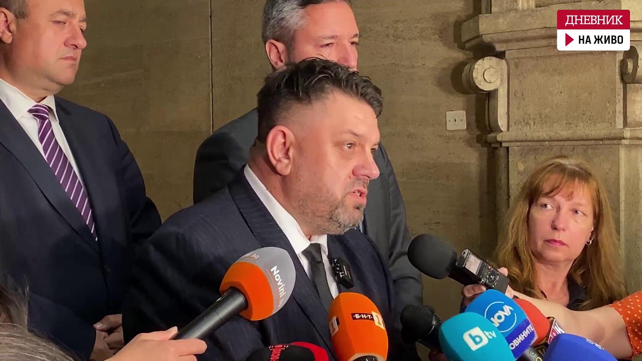 Атанас Зафиров от БСП: Ще преговаряме с всички за третия мандат, но не подкрепяме първия или втория