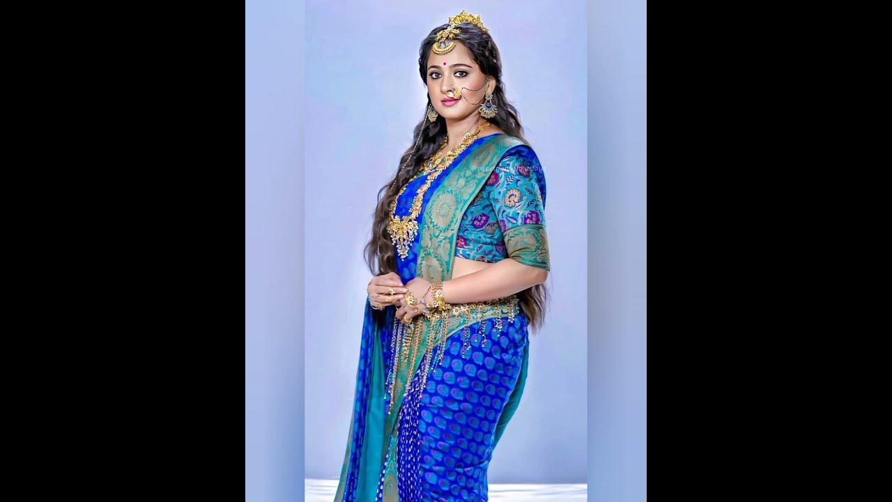 Bahubali 2 Devsena: Best Looks in Shorts 🎬