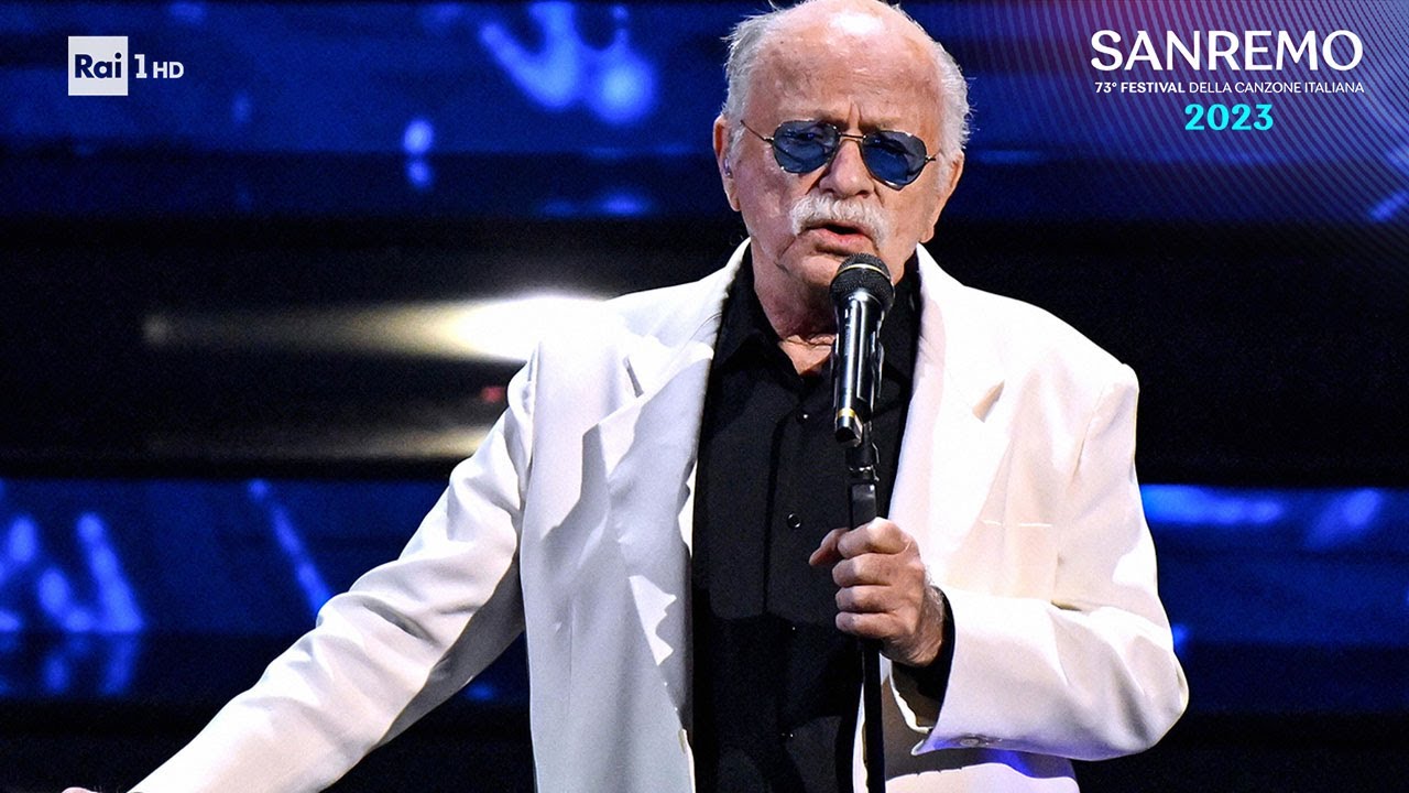 Sanremo 2023: Gino Paoli canta 'Il cielo in una stanza' 🎶