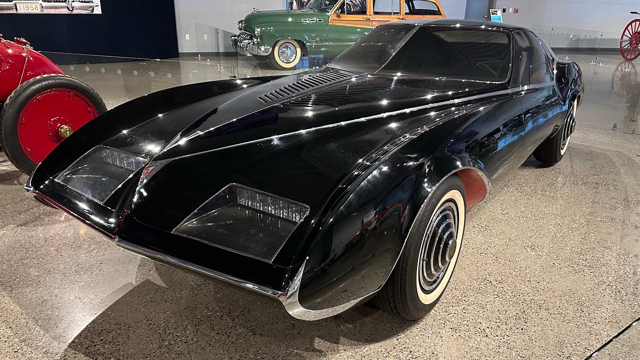 1977 Pontiac Phantom: The Rare Beauty 🚗