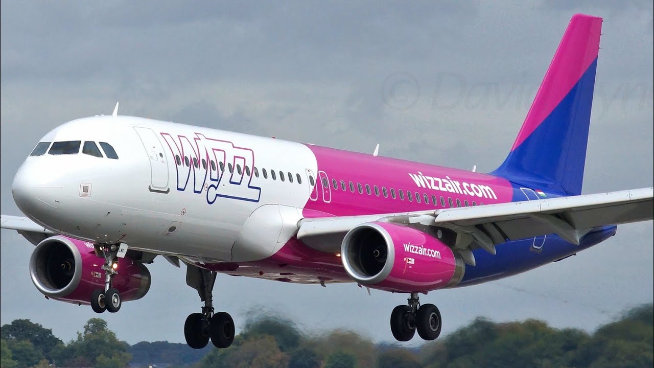 Wizz Air London Luton Plane Spotting: Airbus A320 & A321 Landings ✈️