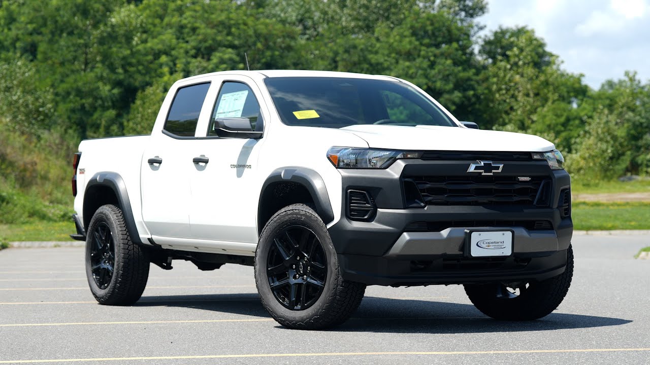 2025 Chevrolet Colorado Trail Boss Review π