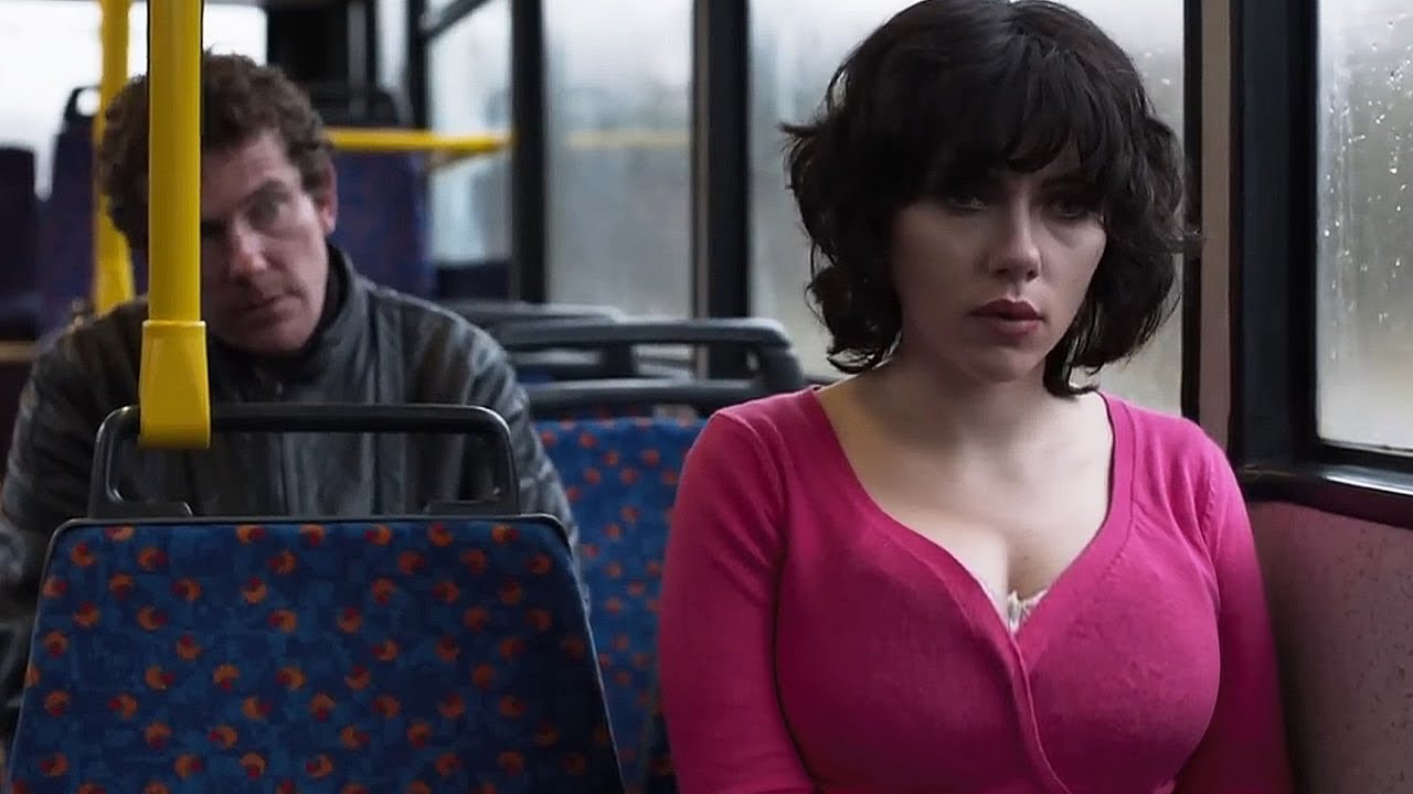 Uncut Movie Bloopers That Made the Cut 🎬