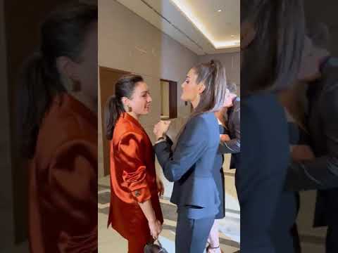 هاندا ارتشيل مع حبيبها كرم بورسين في حفل تسليم الجوائز ✨🖤