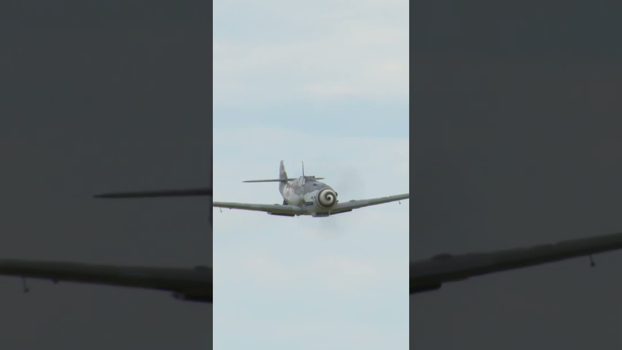 Messerschmitt 109 at Duxford Flying Legends ✈️