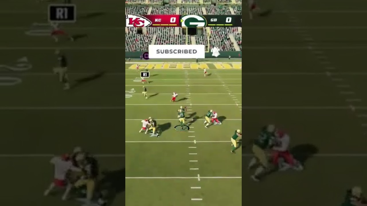 Marcedes Lewis Takes on QB Role in Madden 22! 🏈