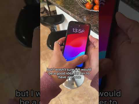 The perfect phone for kids 💕 #iphone #smartphone #miniphone #tech #phone #mobilephone #apple