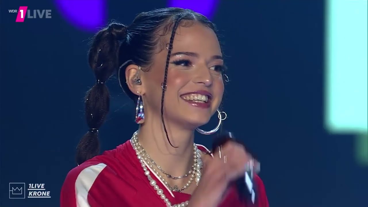 Nina Chuba eröffnet die 1LIVE Krone 2022 🎤
