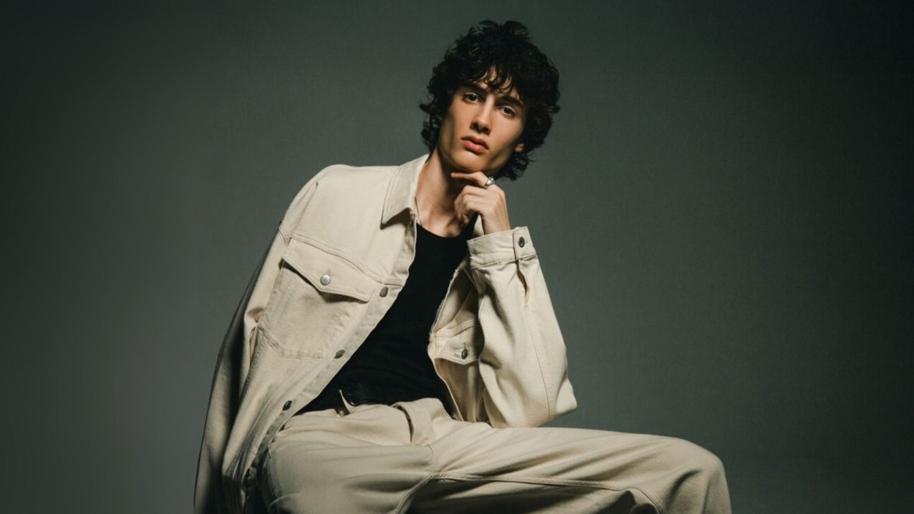 Sombr Tour Setlist & Top Songs 🎶