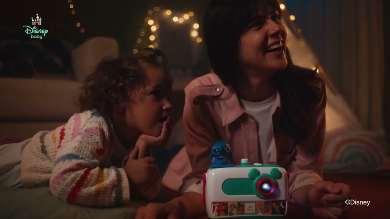 Découvrez le Projecteur et Conteur Disney PLUS 2025 – Une aventure magique pour les enfants ✨