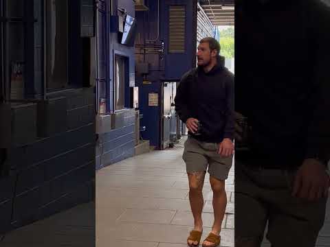 Joey Bosa arrives at Highmark Stadium for his first game with the Bills. #shorts #shortsvideo