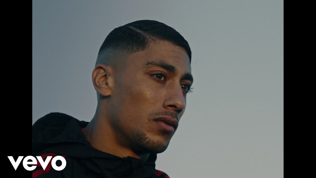 Maes - Réelle vie Episode 1 🎬 Découvrez le nouveau clip et l'album à venir!