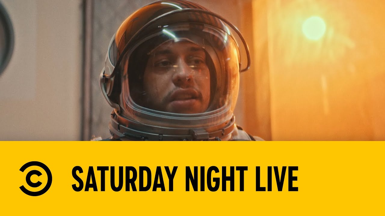 Chad Becomes Hero on Mars with Elon & Miley 🚀