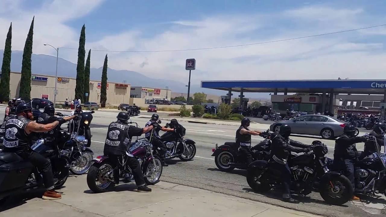 Mongols Ride in Pass with 500 Bikes 🏍️