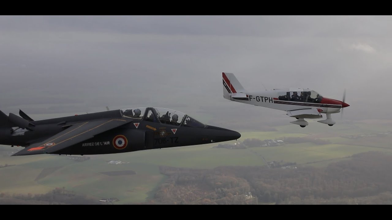 Armée de l'air : Assistance d'un DR400 en détresse ✈️