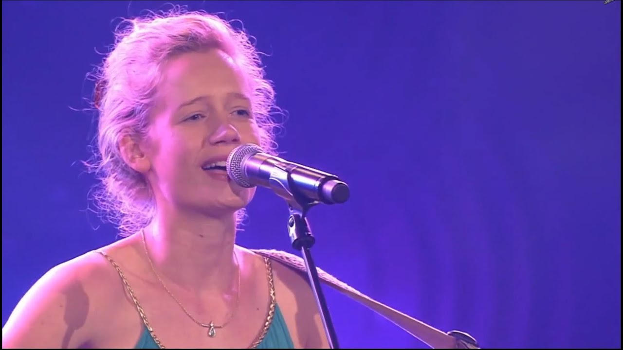 Katja Aujesky - She Wolf | The Voice of Germany 2013 | Blind Audition